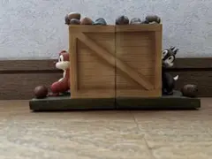 ディズニーランド　チップとデール　ブックスタンド　ブックエンド 2026年最新】ディズニー ブックエンドの人気アイテム - メルカリ