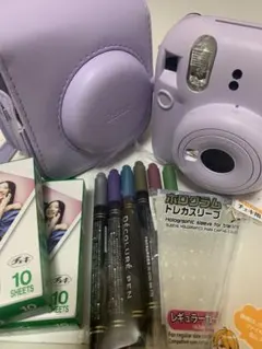 instax mini 12 ラベンダー　チェキフィルム　ケースとペンとスリーブ