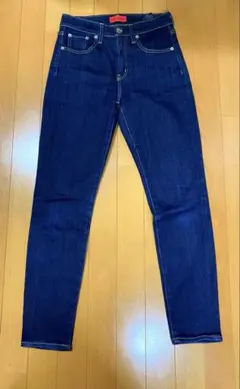値下げ☆RED CARD ダークブルー ストレートデニム　23 細見え☆