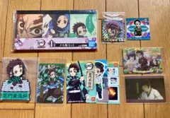 鬼滅の刃 竈門炭治郎 メモ帳・ラバーストラップ・シール・カードセット