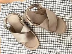 shaka サンダル　サンド（ベージュ）　24cm（US6）のサムネイル