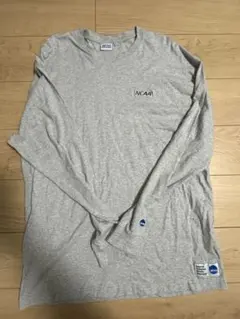 長袖カットソー