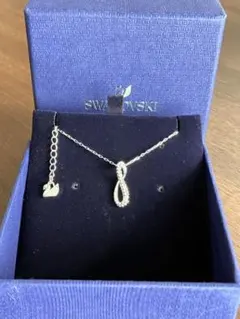 ★SWAROVSKIスワロフスキー　ネックレス　インフィニティ　クリアスワロ