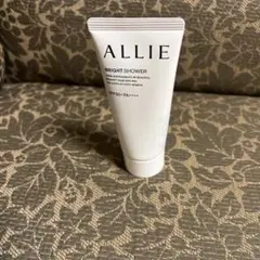 ALLIE アリー クロノビューティートーンアップUV ジェル 01