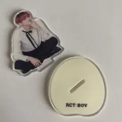 TXT ヨンジュン　アクリルスタンド