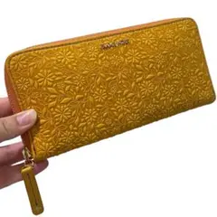 美品　FRAMEWORK レザー　花柄　エンボス　長財布　ラウンドファスナー