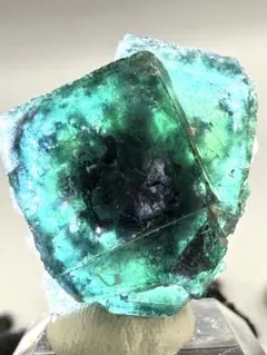 オコルス ブルー フローライト 原石 鉱物 標本 天然石 蛍石 石 - メルカリ