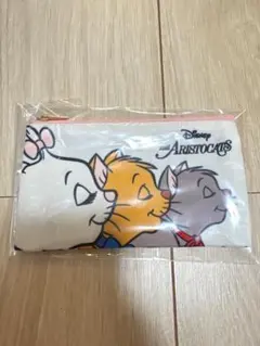 ディズニーストア　シークレットポーチ　おしゃれキャット　マリー