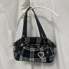 Item thumbnail for item 05d3ba1d-2073-41c6-9263-6603f46e8623