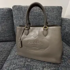 PRADA カーフレザー バッグ キャメル 1BC051 - メルカリ