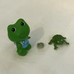カエルグッズ　陶器、ソフビ　コロちゃん