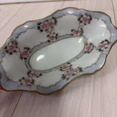 ★逸品★ オールドノリタケ　三つ足　ボウル　小鉢　鉢　モールド胡桃文 ☆逸品☆オールドノリタケ☆三つ足☆ボウル☆小鉢☆鉢☆ナッツボウル