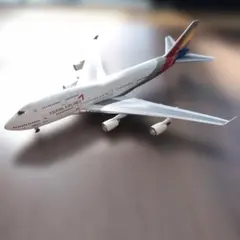 アシアナ航空 Boeing 747-400 模型