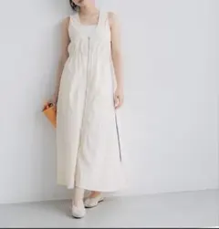 【新品未使用タグ付！】cocaコカ　ナイロン撥水ワッシャーサイドラインドレス白