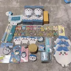 ちいかわ オーナメントにもなるマスコット ハチワレ アクリルスタンド