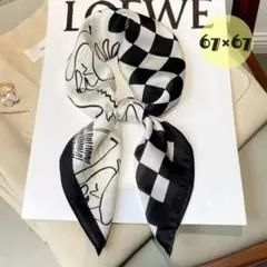 スカーフ シルク調 白 黒 チェック 柄 かわいい おしゃれ キレイめのサムネイル