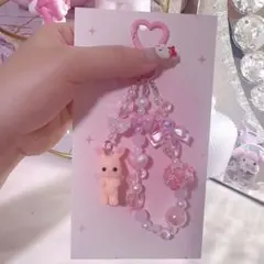 ビーズキーホルダー　いちごうさぎ