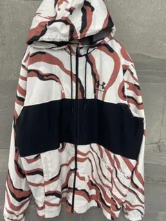 アンダーアーマー　NIKE迷彩　総柄　裏地メッシュ