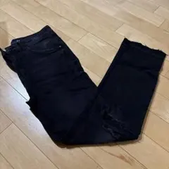 新品未使用！ジャンク品【ZARA】ザラ ストレートデニムパンツ ダメージ