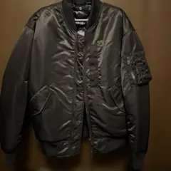 ユニクロ　+J ハイブリッドダウン　MA-1