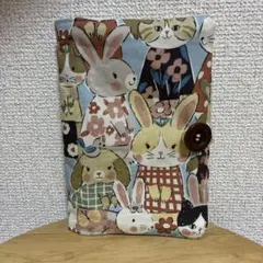 おめかしうさぎ×水玉／通帳カード入れ／お薬手帳診察券入れ／母子手帳マルチケース