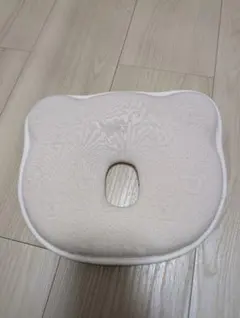 【美品】赤ちゃん　枕 ベビー枕 ドーナツ型 絶壁防止