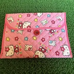 ハローキティ キルティングポーチ ピンク