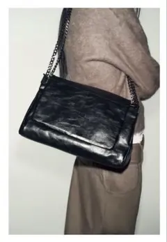 ZARA ザラ ロック フラップショルダーバッグ ブラック チェーン