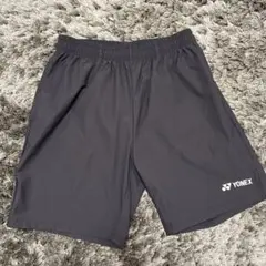 YONEX ハーフパンツ　海外モデル Mサイズのサムネイル