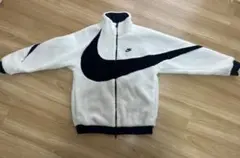 Nike リバーシブルボアジャケット