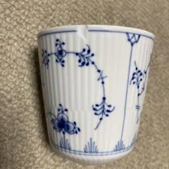 Royal Copenhagen ブルーフルーテッド プレイン マグカップ