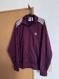 adidas トラックトップ