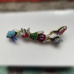 アルベロベロ　ビーズ刺繍 ブローチのサムネイル