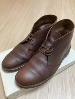 Clarks Originals ブラウン デザートブーツ