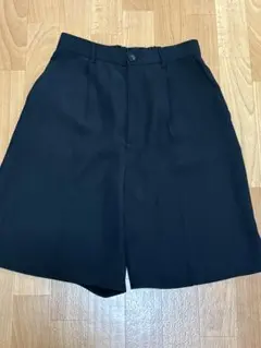 GU 黒 ハーフパンツ S