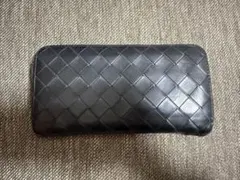 ボッテガ・ヴェネタのレザー長財布
