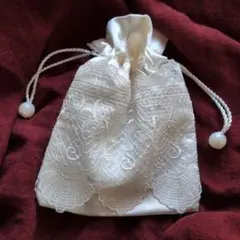 最終値下げ価格！未使用ヴィンテージレース刺繍巾着袋 横15.3×縦20
