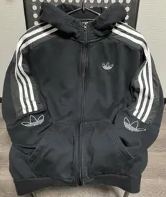adidas originals パーカー　スウェット　アーム　ビッグ　刺繍