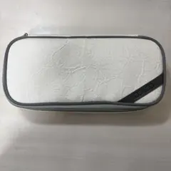 LOONLOON 白 筆箱のサムネイル