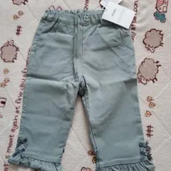 ベベ　定価7150円　 グリーン　 フリル付きハーフパンツ