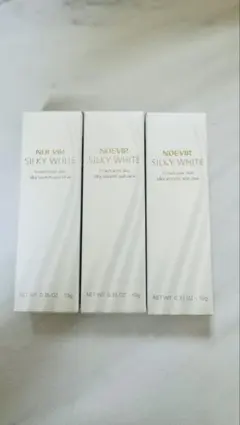 NOEVIR SILKY WHITE 美容液 10g 3本セット - メルカリ