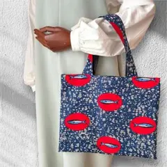 新作☁︎トートバッグ☁︎アフリカン☁︎魚柄☁︎ネイビー