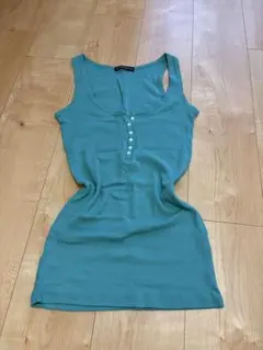 brandy melville タンクトップ ノースリーブ ミントのサムネイル