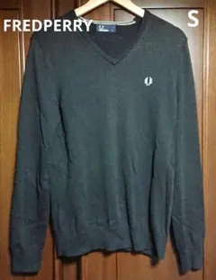 【値下げ不可・レア】フレッドペリー Vネック ニットセーター【S・ブラック
