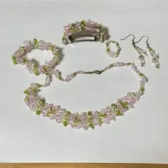 Item thumbnail for item f7267d6d-82b4-4ea3-986c-37d757bedcd8