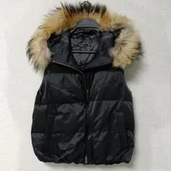 ブラック　Theory ダウンベスト　ファー　フード　新品タグ付き