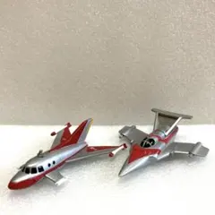 ウルトラマン 科学特捜隊 ジェットビートル & マットアロー1号 フィギュアのサムネイル