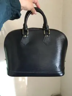 ルイヴィトン　LOUIS VUITTONアルマPM  比較的綺麗な状態　鑑定済み