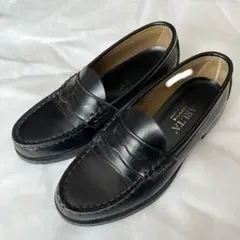 ハルタ　ブラックローファー 合皮23EE