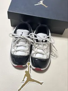 Jordan キッズスニーカー ホワイト/ブラック/レッド 13センチ